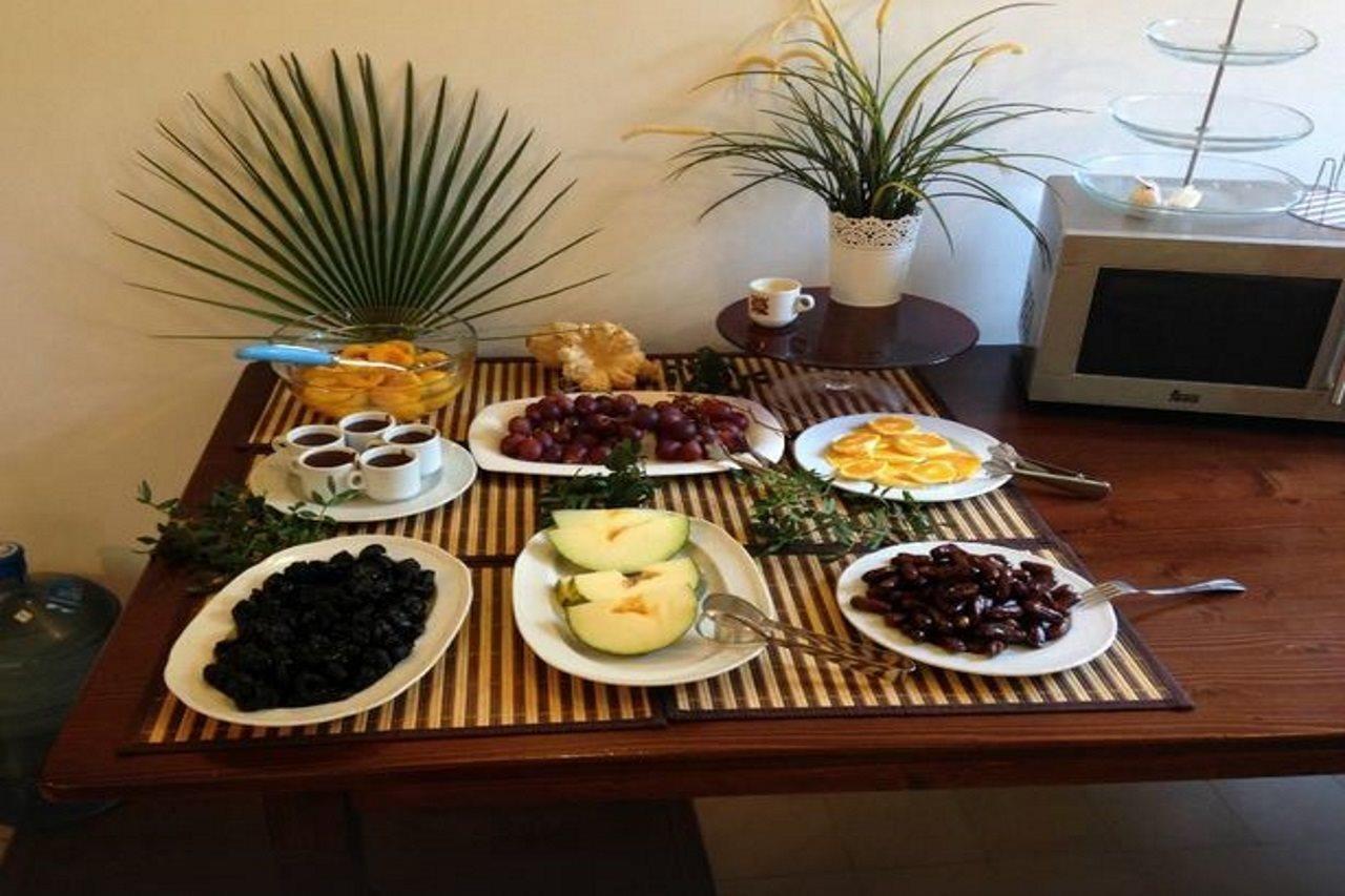 Petit Hotel Hostatgeria La Victoria อัลกูเดีย ภายนอก รูปภาพ